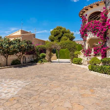 Agudin - Plusholidays * Calpe