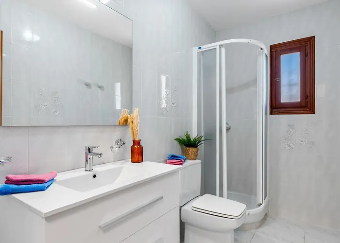 Agudin - Plusholidays Вилла Ifach